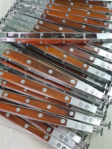 TRỤ CAO ÁP MÁ GỖ