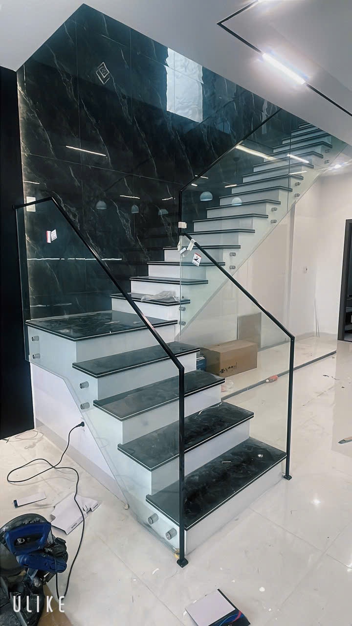 Tay Vịn nhôm 3D  20x20 ( dài 3m8)